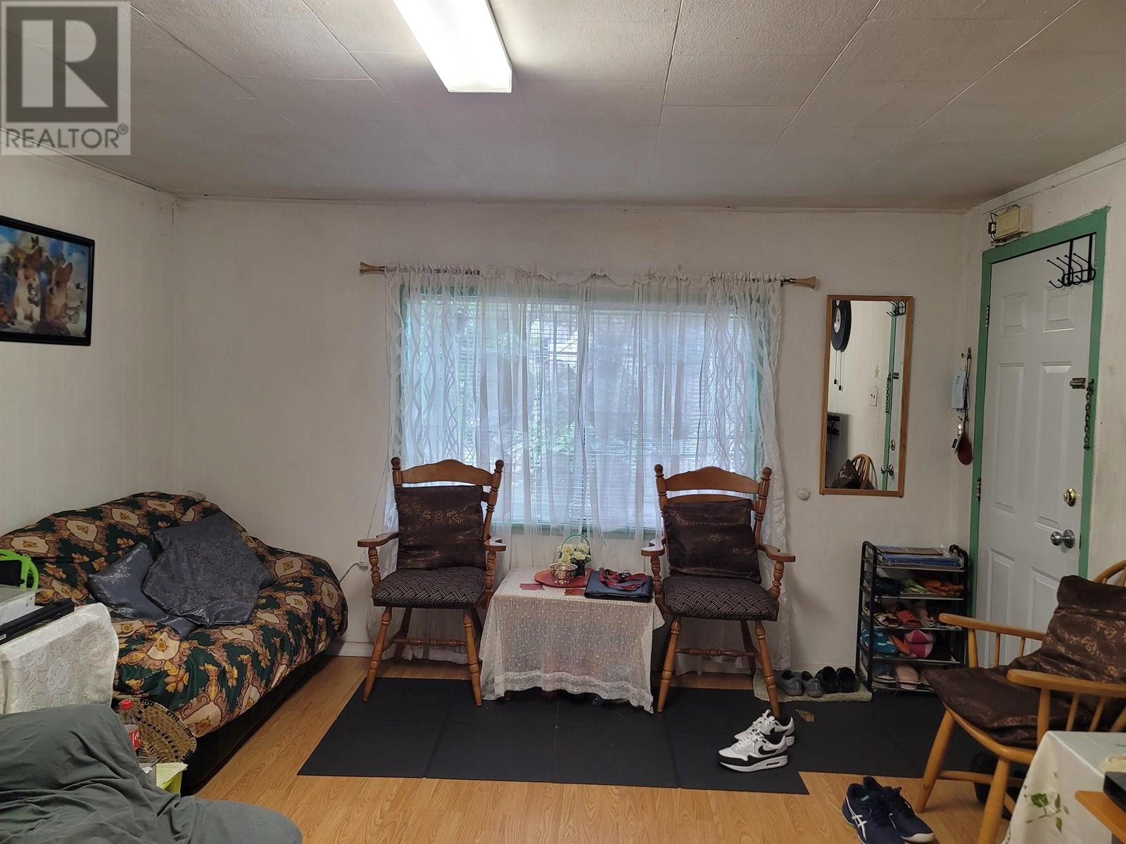 519 SALSBURY DRIVE, Vancouver