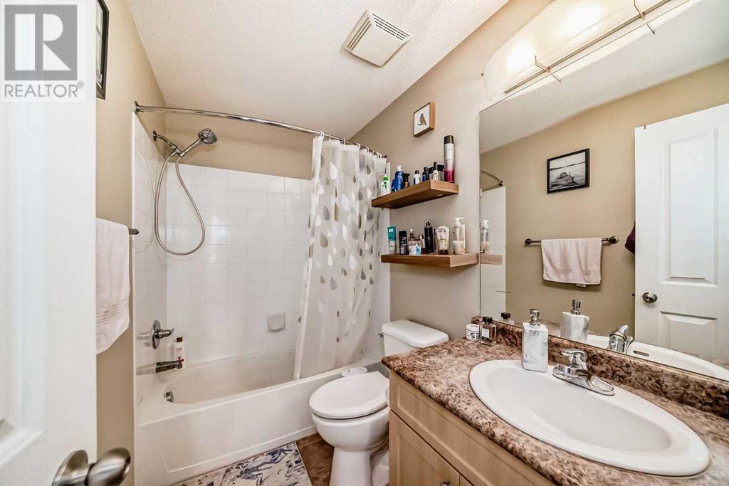 Single Family House for Sale in   Taravista Drive NE Taradale Calgary 