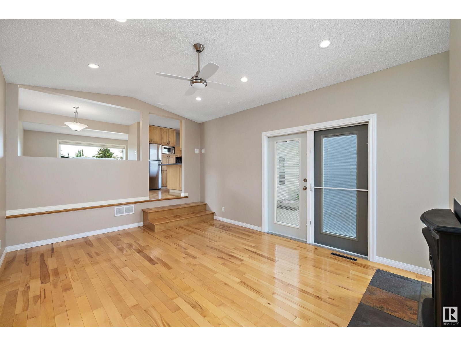 Photo 42 of 11716 39 Av Nw, Edmonton AB