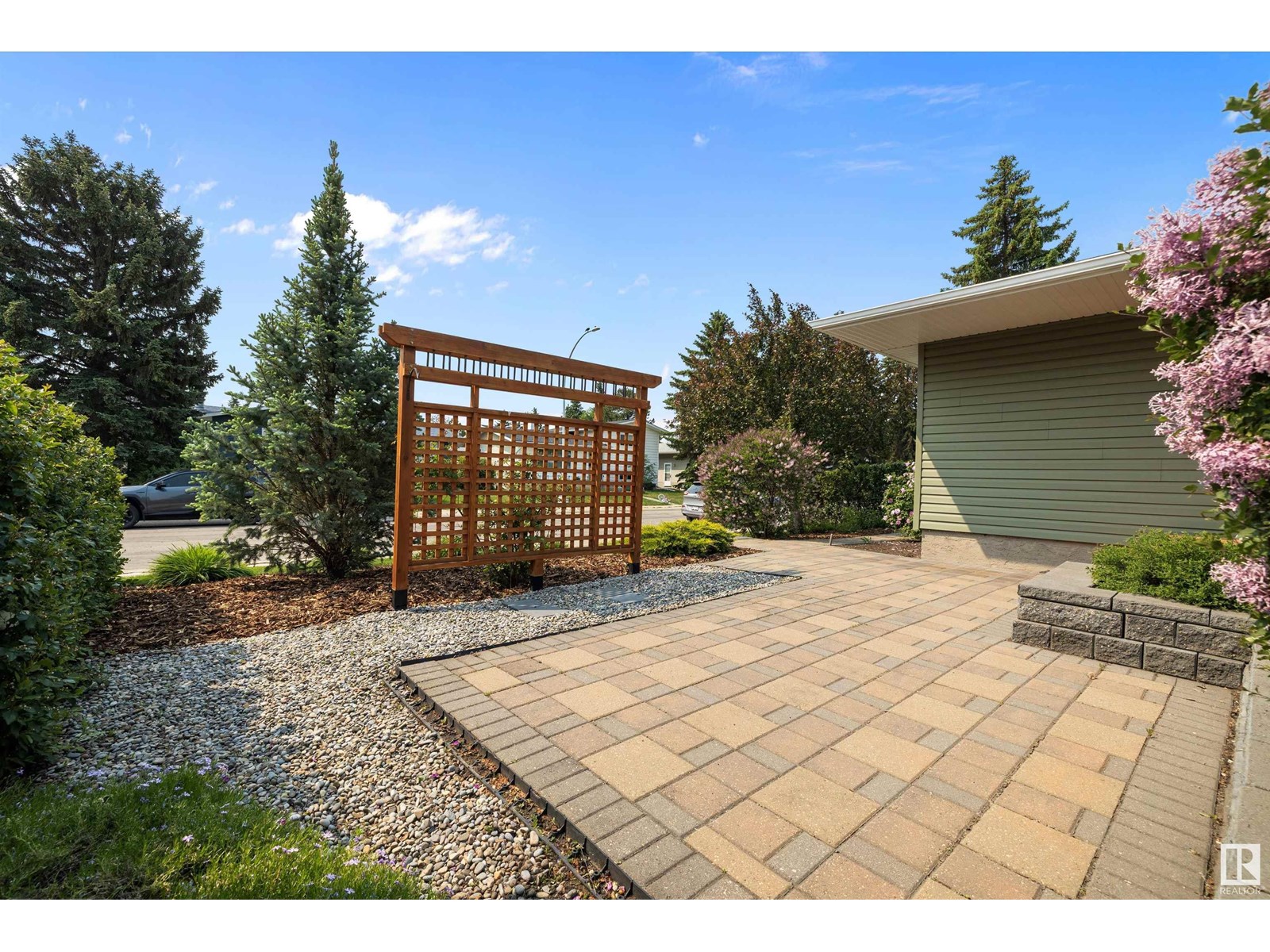 Photo 47 of 11716 39 Av Nw, Edmonton AB