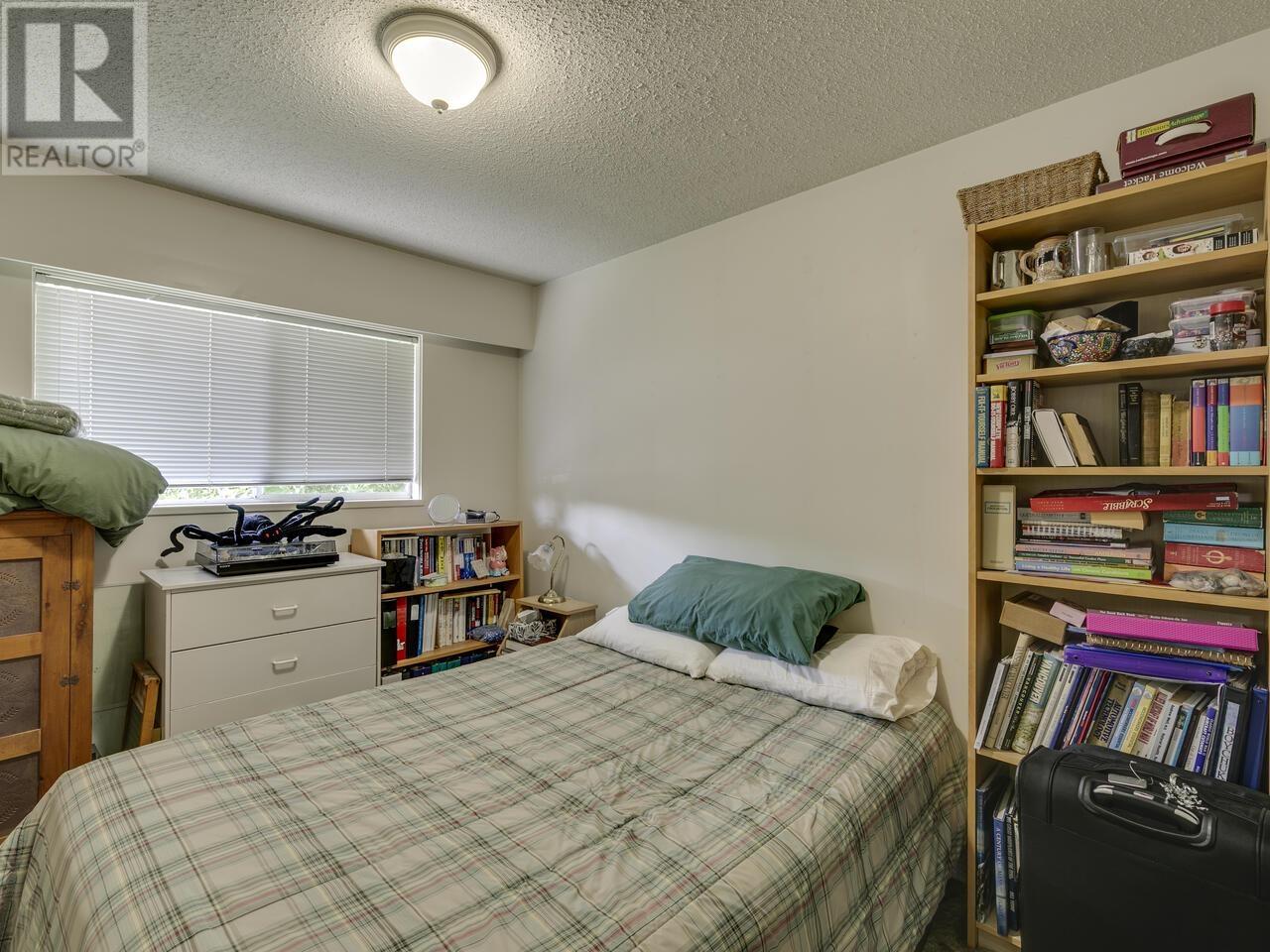 Photo 16 of 5566 49 Avenue, Delta BC