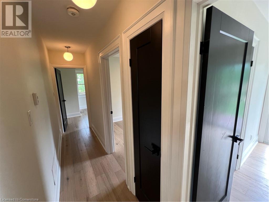 Photo 20 of 142 South Bend Road E, Hamilton ON