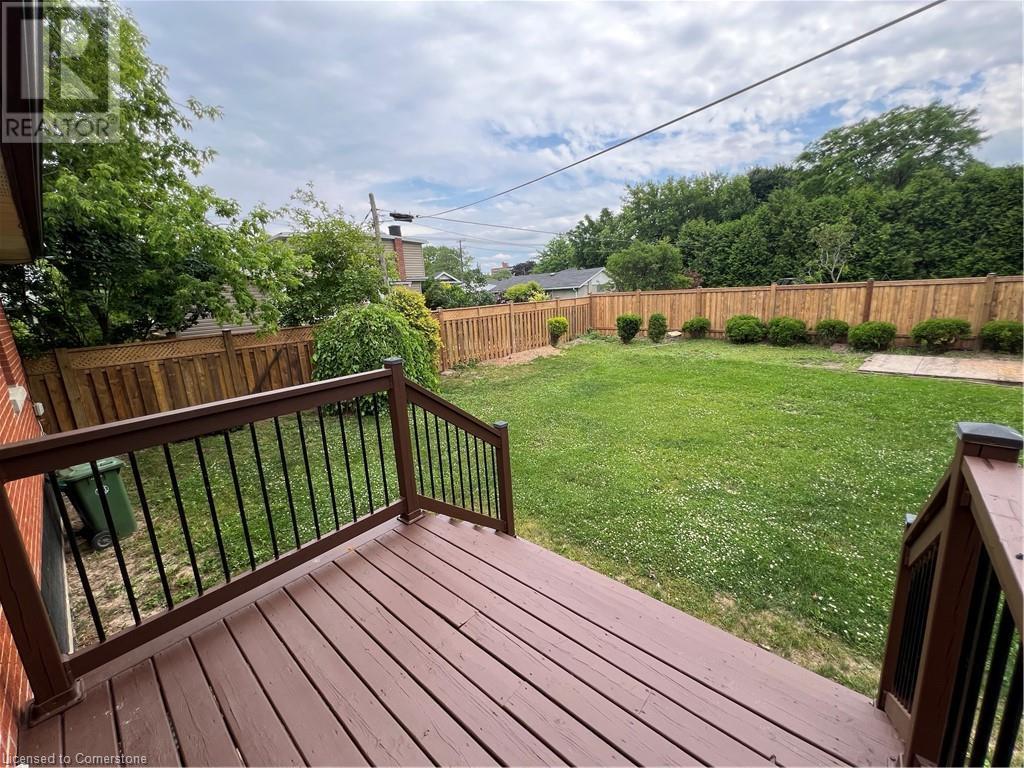 Photo 23 of 142 South Bend Road E, Hamilton ON