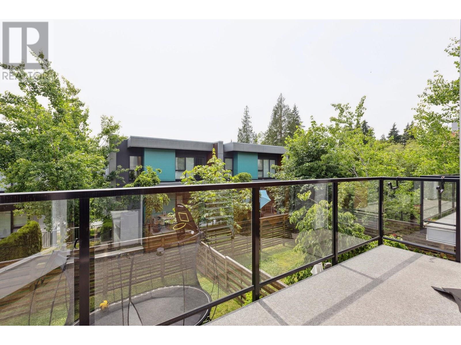 Photo 26 of 38 3597 Malsum Drive, North Vancouver BC