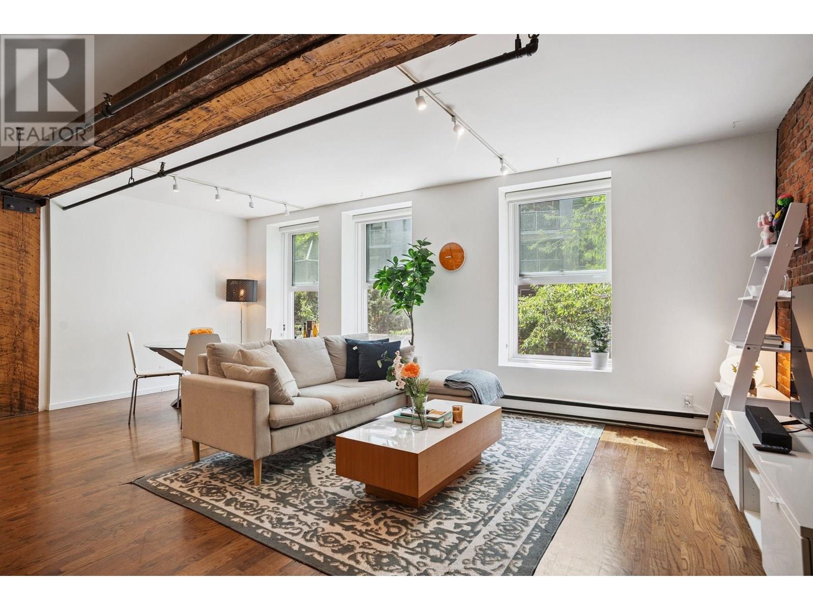 Photo 8 of 203 150 Alexander Street, Vancouver BC
