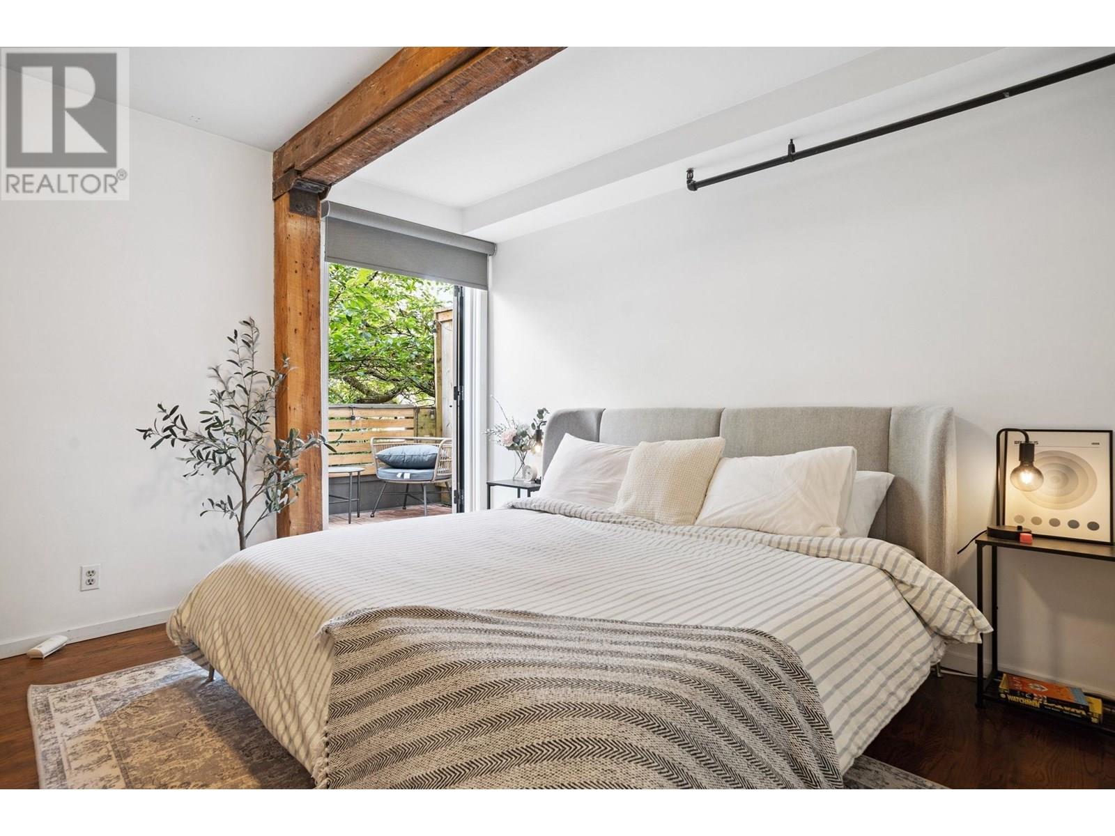 Photo 24 of 203 150 Alexander Street, Vancouver BC