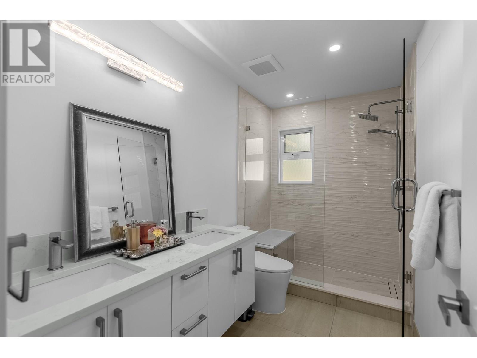 1286 WELLINGTON DRIVE, North Vancouver