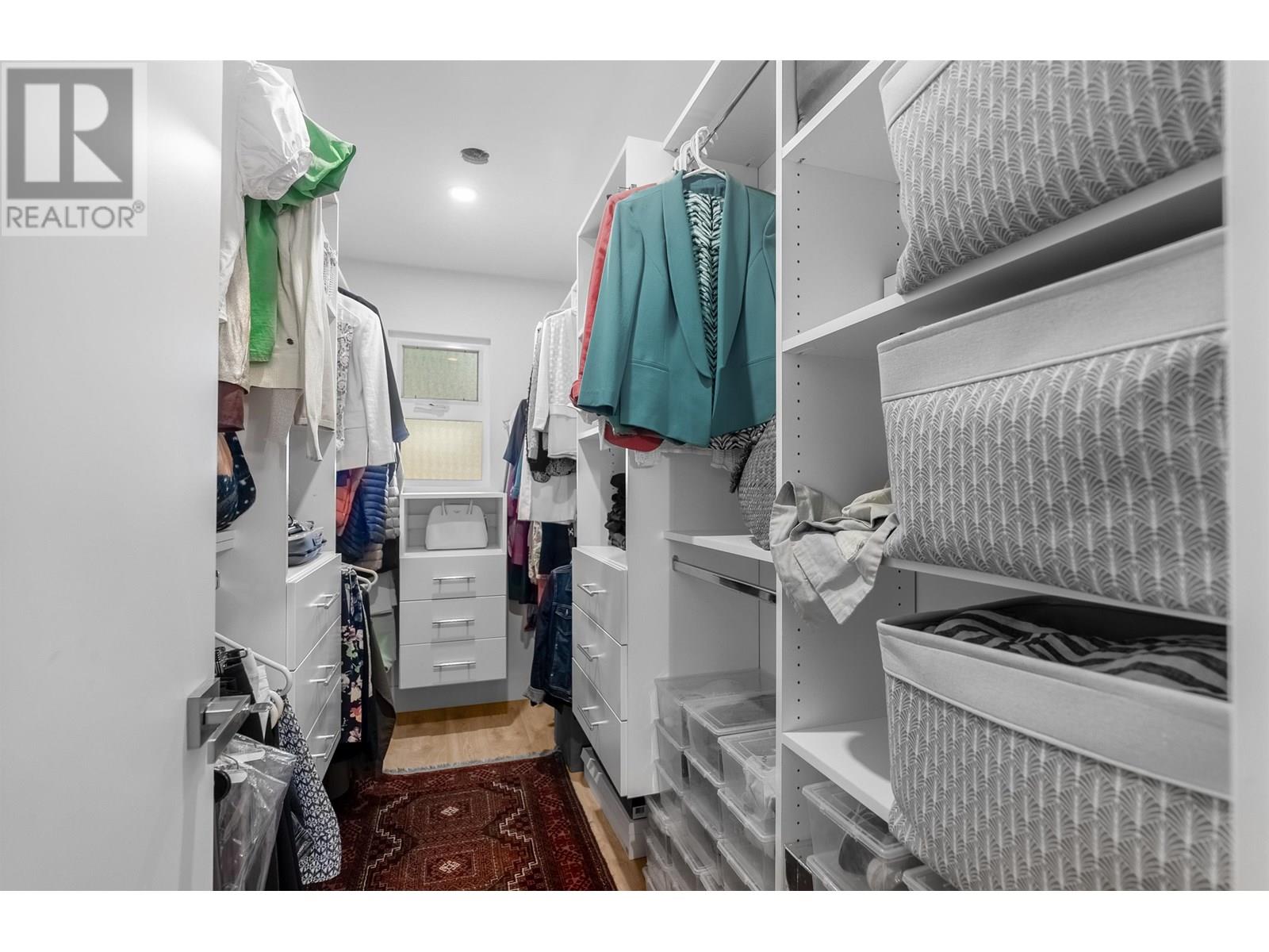 1286 WELLINGTON DRIVE, North Vancouver