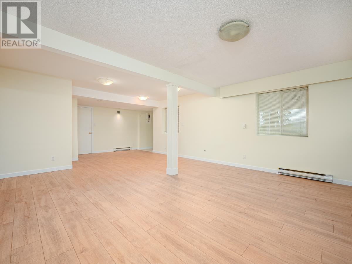 1286 WELLINGTON DRIVE, North Vancouver