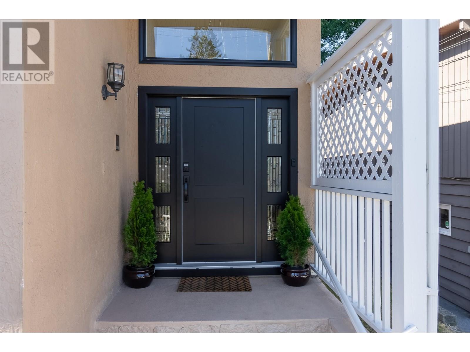 1286 WELLINGTON DRIVE, North Vancouver