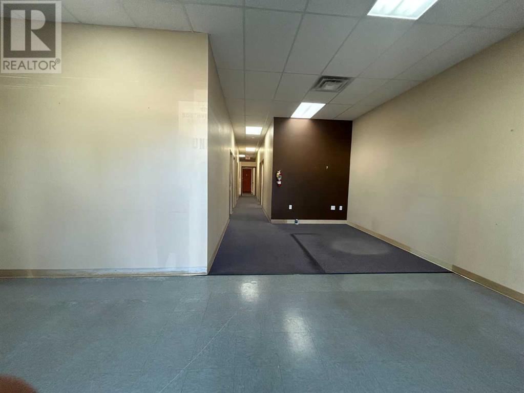 Photo 12 of 1424 Southview Drive Se, Medicine Hat AB