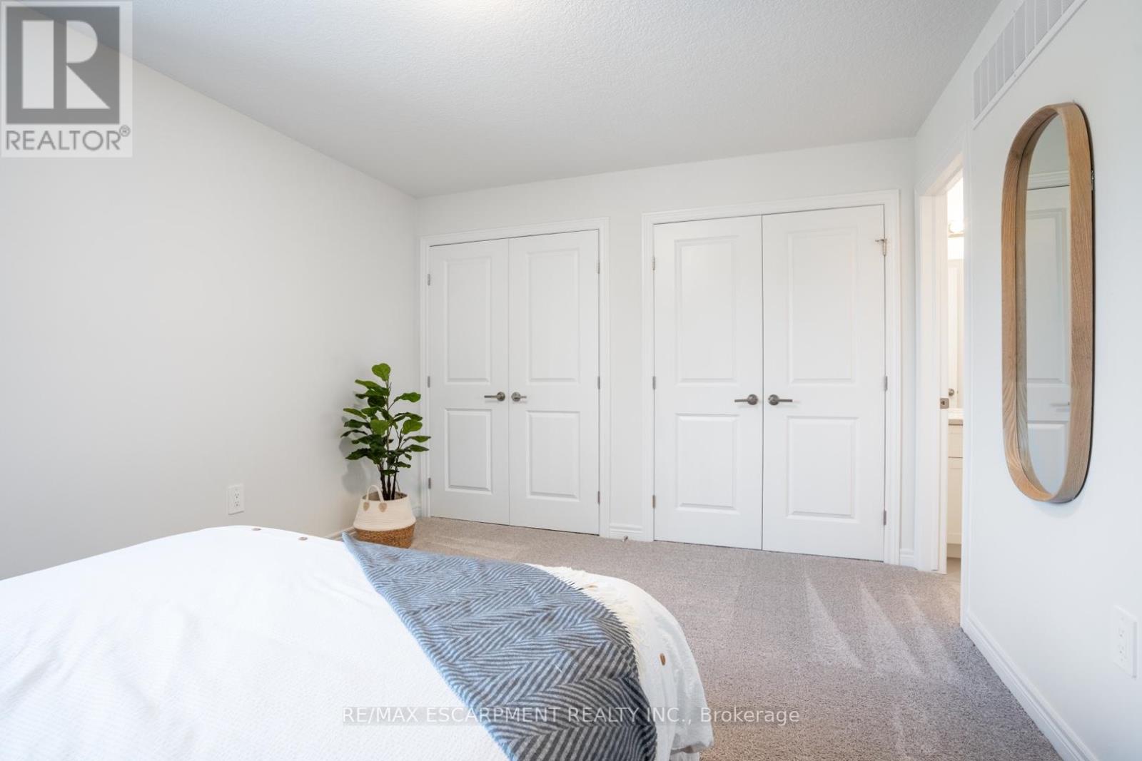 Photo 5 of 206 2620 Binbrook Road, Hamilton ON