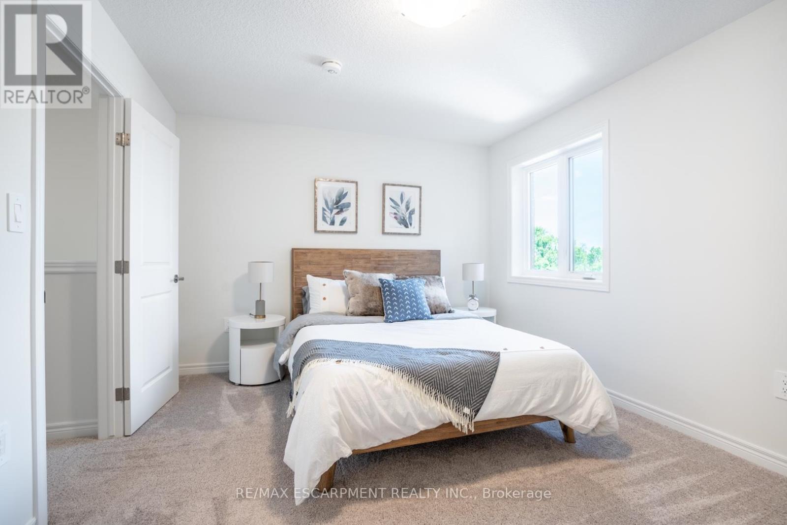 Photo 19 of 206 2620 Binbrook Road, Hamilton ON