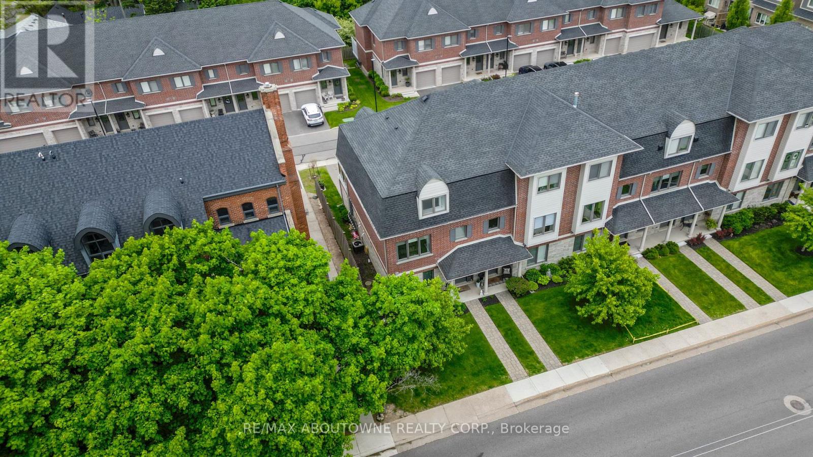Photo 10 of 7 44 Flamboro Street, Hamilton ON