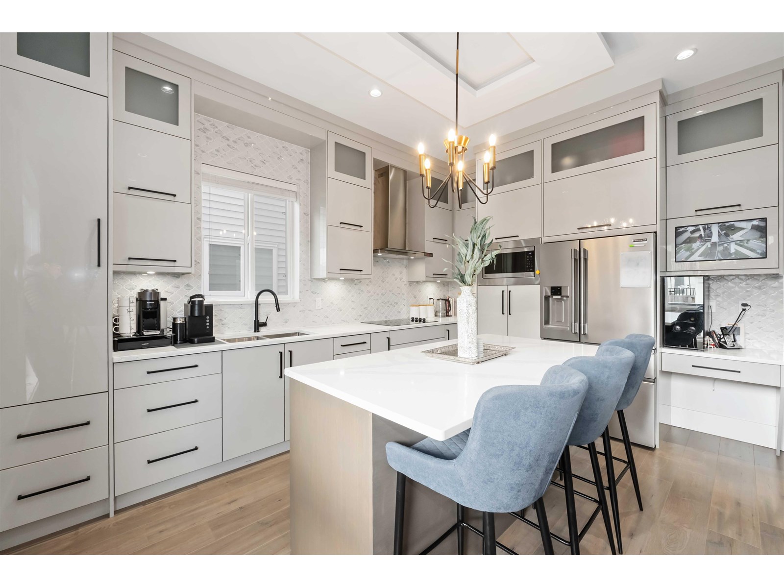 Photo 9 of 7065 194 A Street, Surrey BC