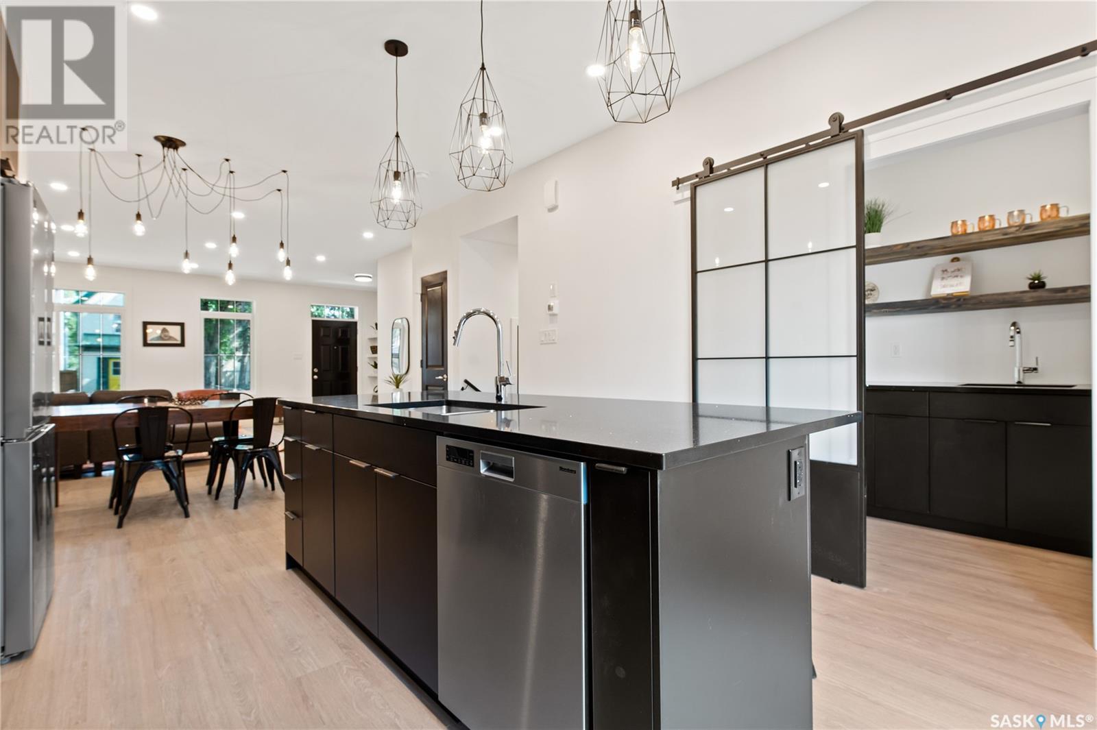 Photo 12 of 2460 Lindsay Street, Regina SK