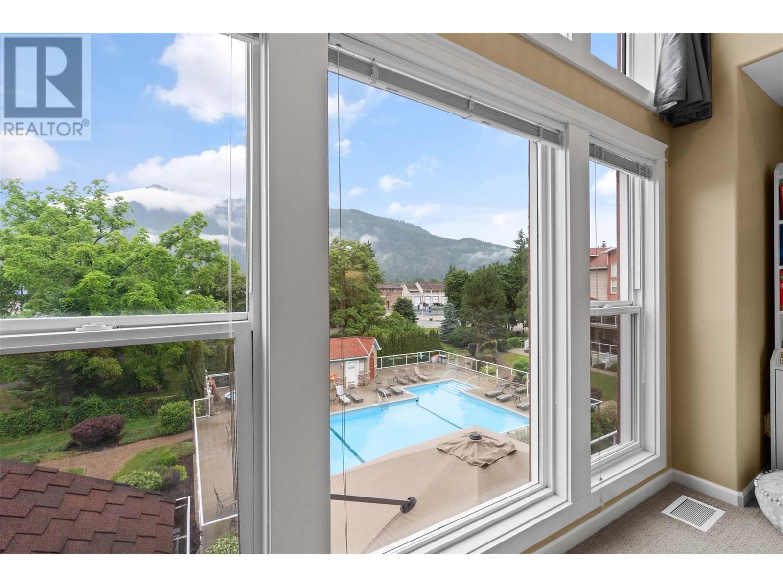 Photo 11 of 1130 Riverside Avenue Unit 27, Sicamous BC