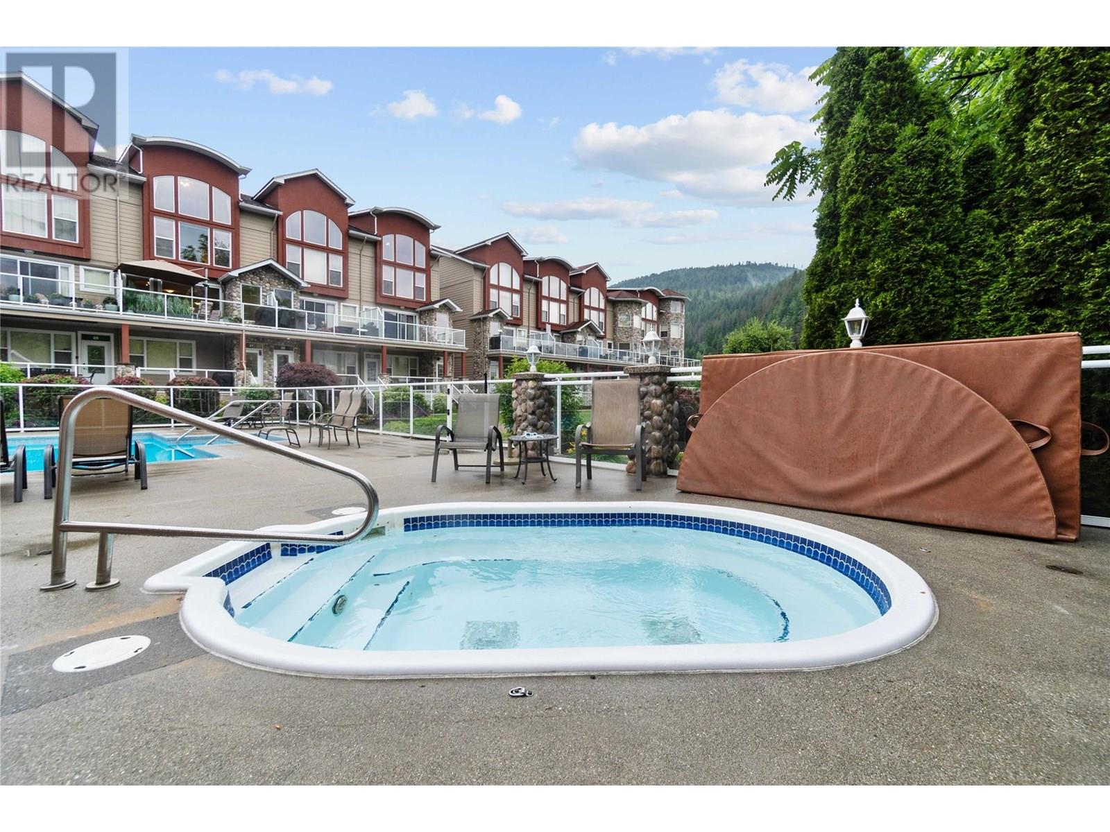 Photo 37 of 1130 Riverside Avenue Unit 27, Sicamous BC