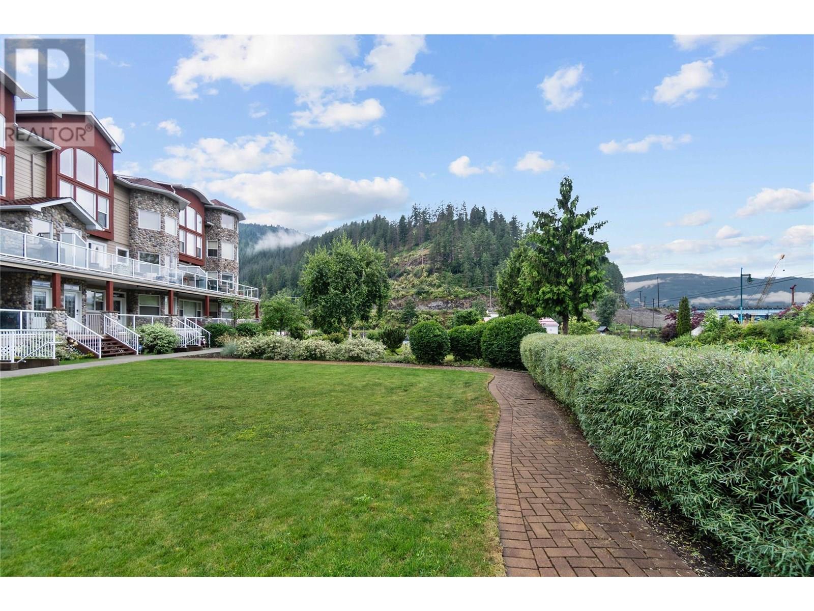 Photo 35 of 1130 Riverside Avenue Unit 27, Sicamous BC