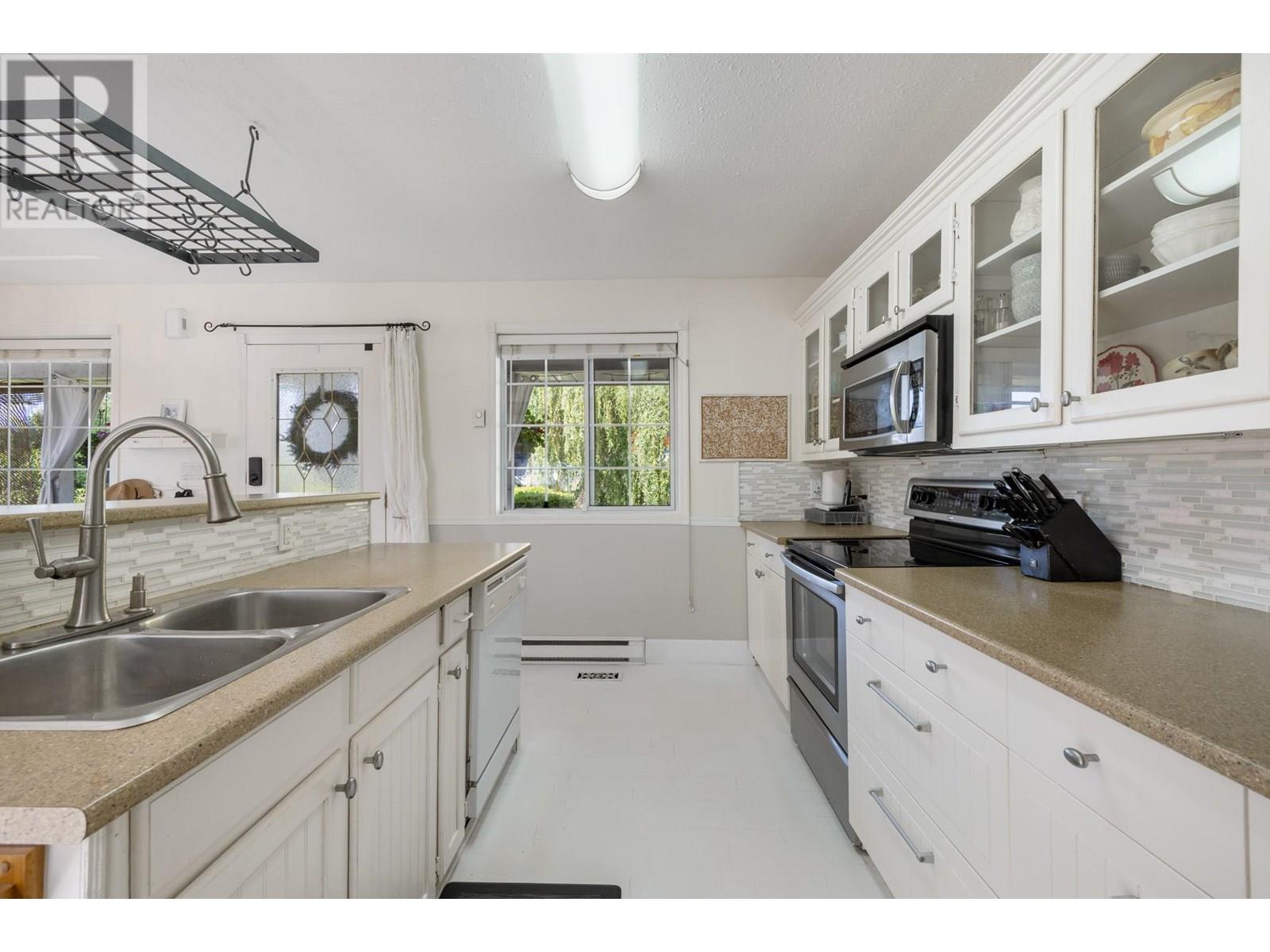  987 Garland Street, Kelowna