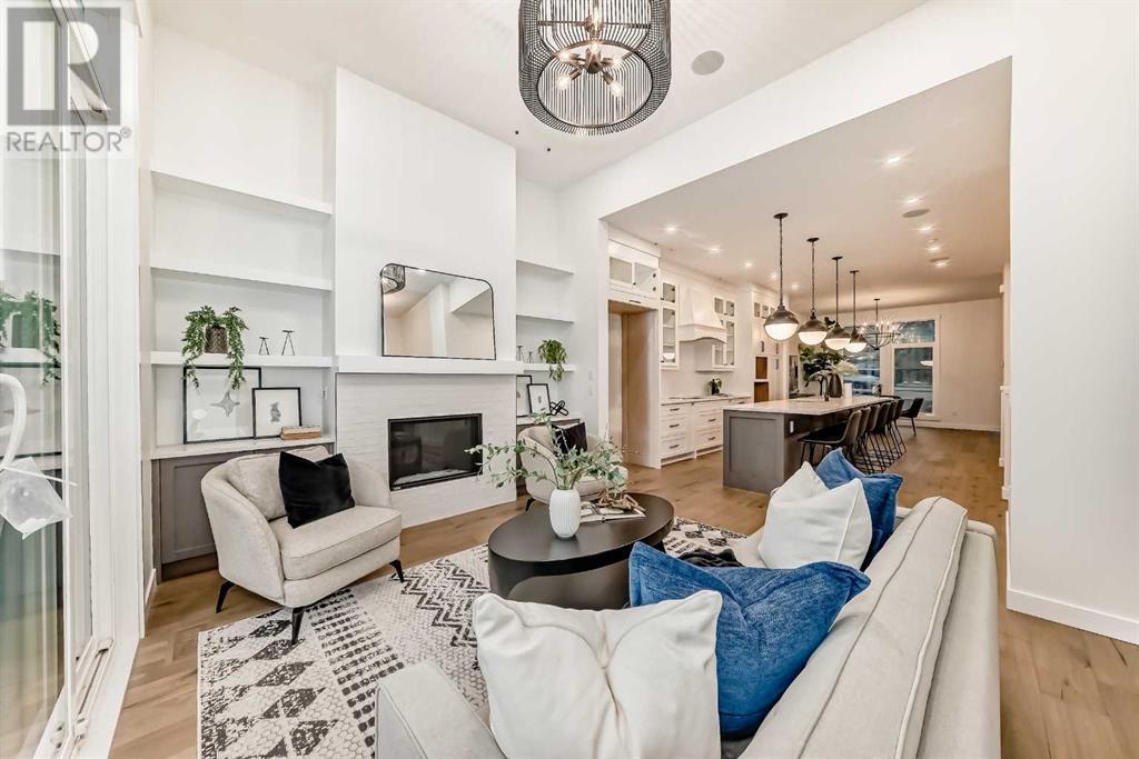 Single Family House for Sale in   Avenue NW Montgomery Calgary 