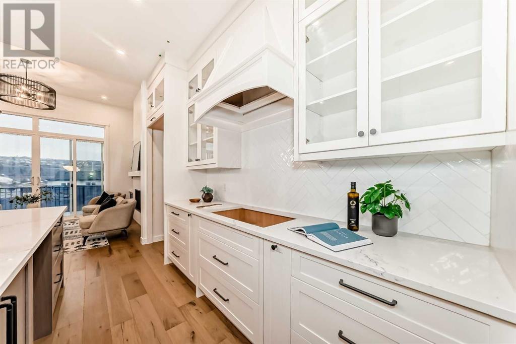 Single Family House for Sale in   Avenue NW Montgomery Calgary 