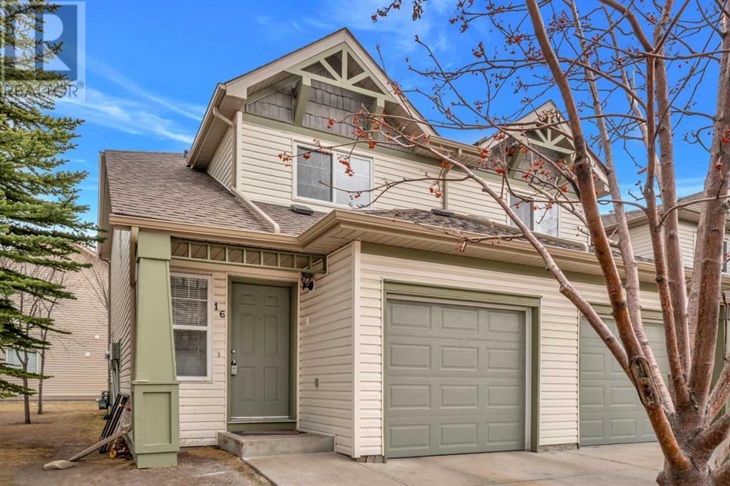 Single Family House for Sale in  Eversyde Court SW Evergreen Calgary 