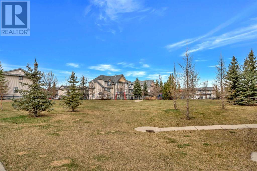 Single Family House for Sale in  Eversyde Court SW Evergreen Calgary 