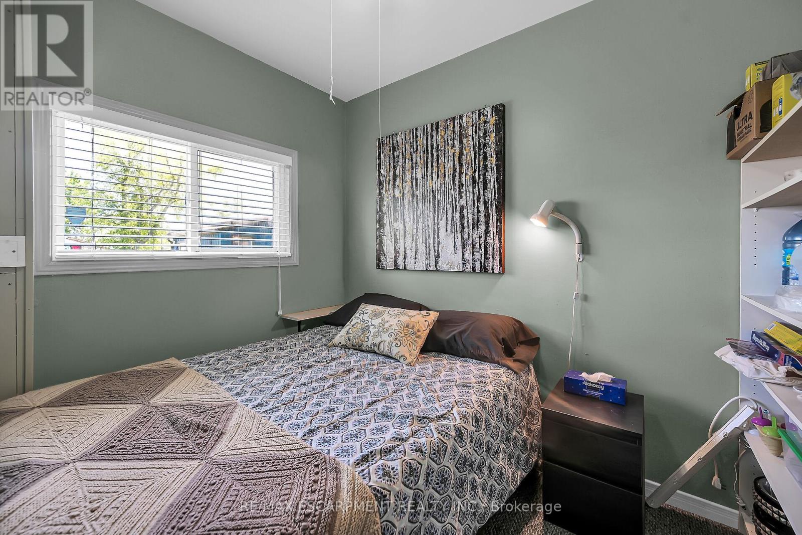Photo 7 of 1041 Lakeshore Road, Haldimand ON
