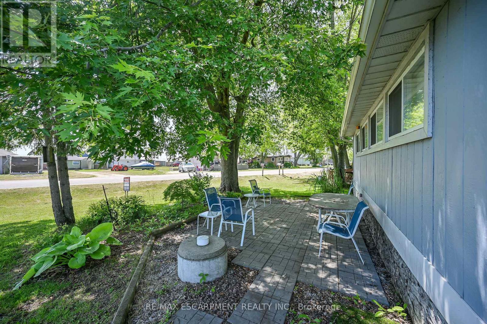 Photo 34 of 1041 Lakeshore Road, Haldimand ON