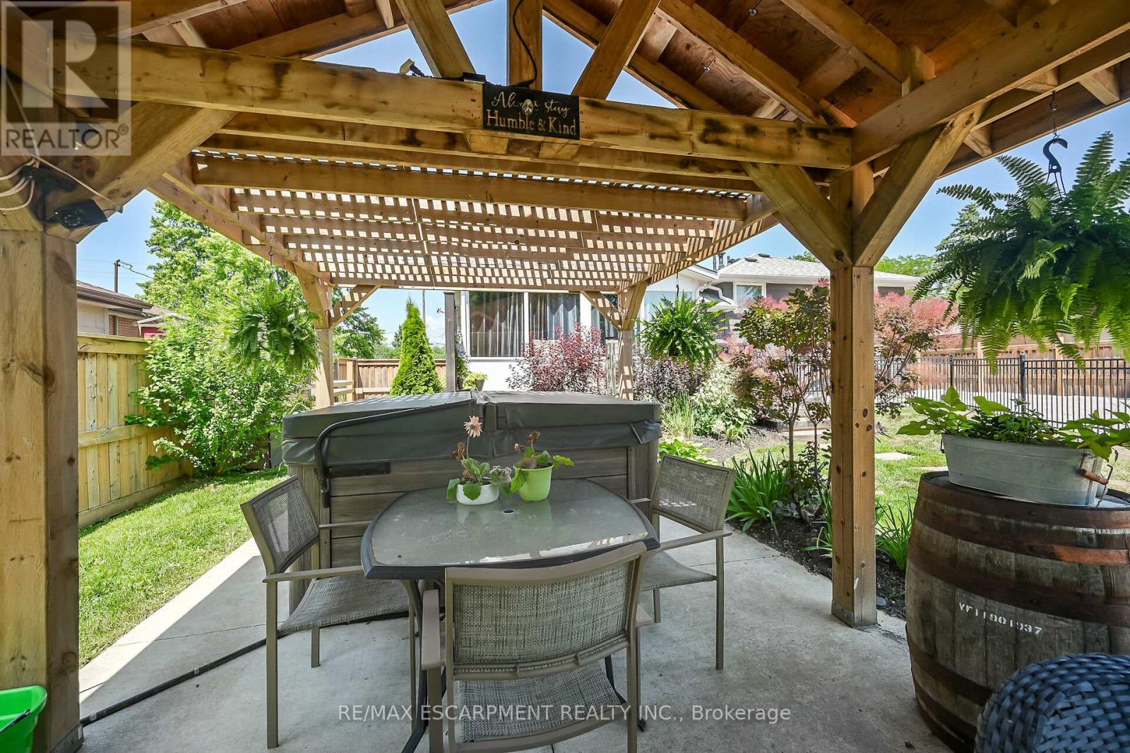 Photo 35 of 4351 Glancaster Road, Hamilton ON