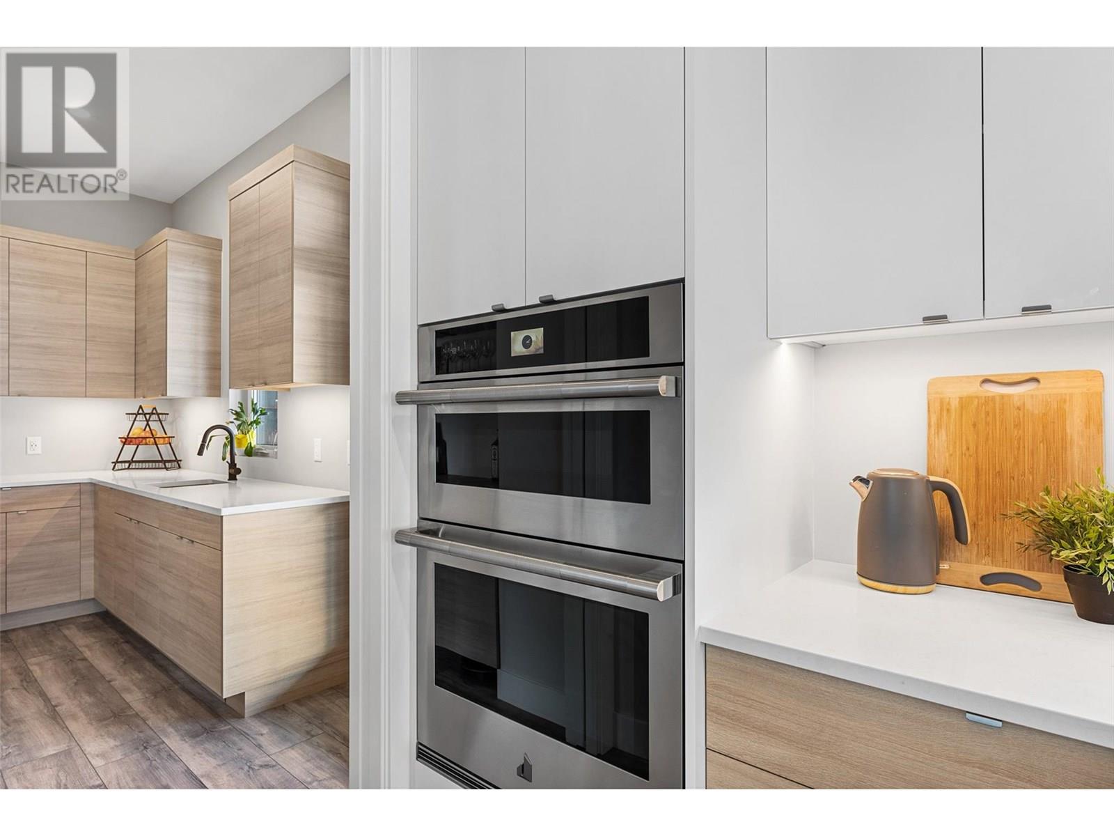 3645 McKinley Beach Drive, Kelowna
