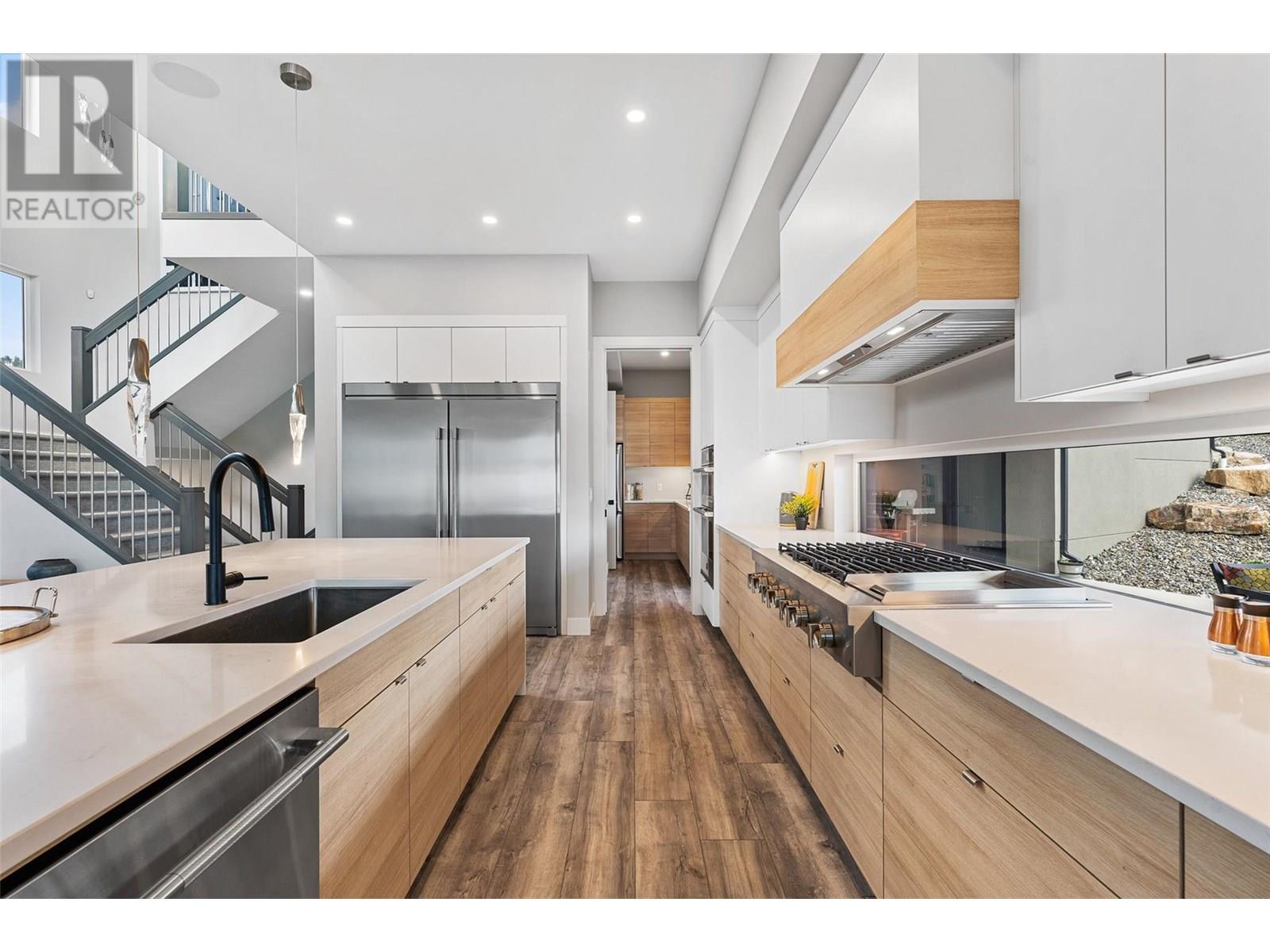 3645 McKinley Beach Drive, Kelowna