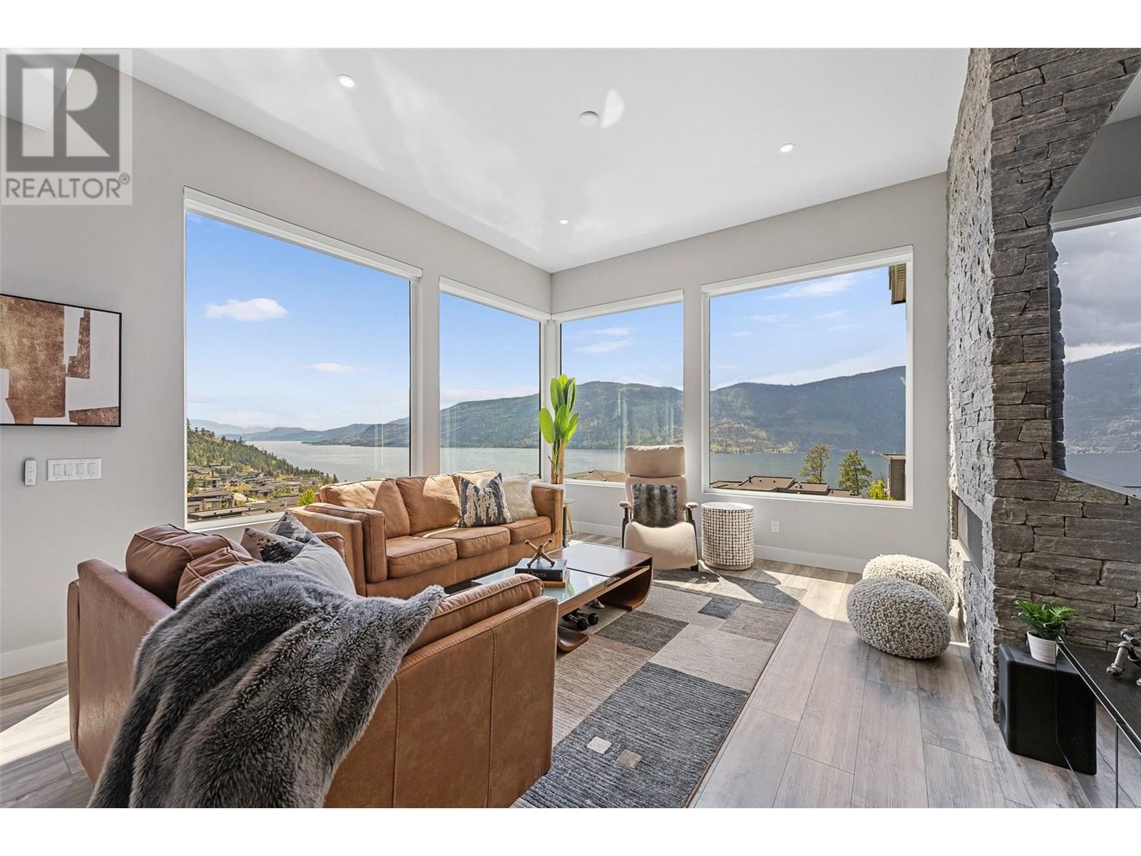 3645 McKinley Beach Drive, Kelowna