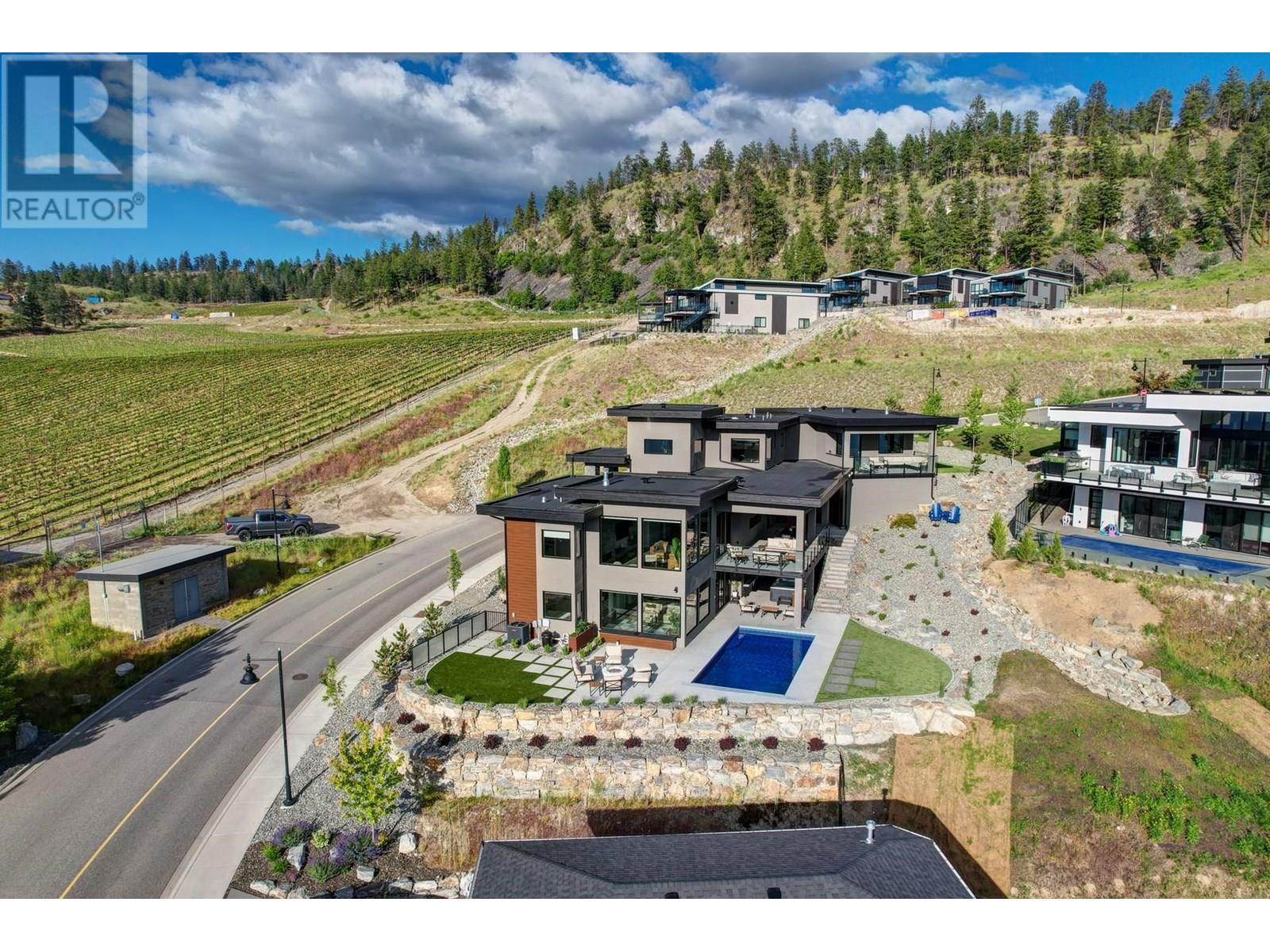 3645 McKinley Beach Drive, Kelowna