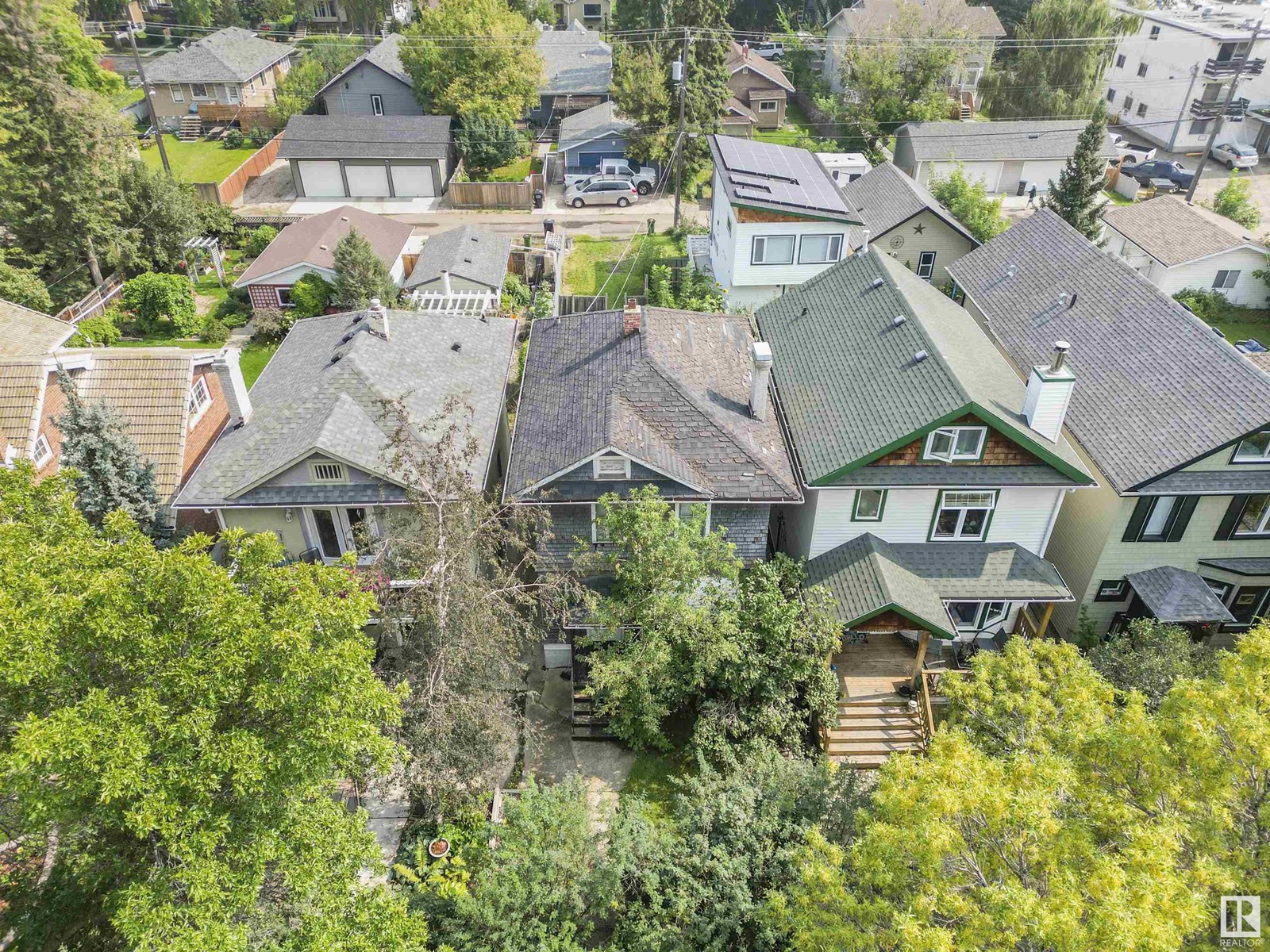 Photo 3 of 11121 127 St Nw, Edmonton AB
