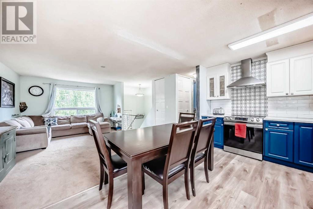 Single Family House Bi-level for Sale in  Ogden Way SE Ogden Calgary 