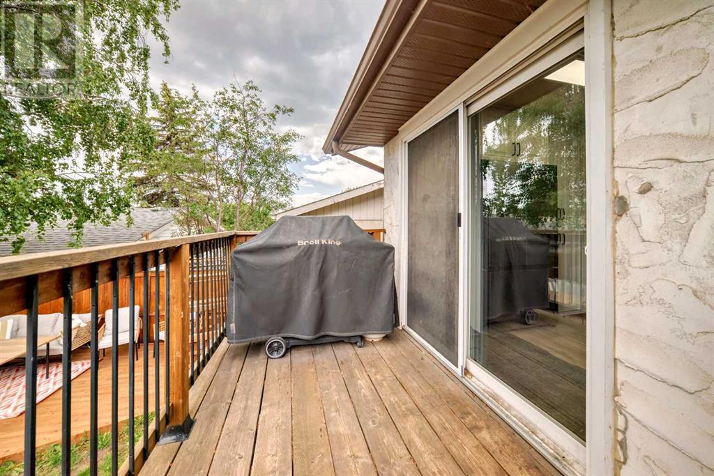 Single Family House Bi-level for Sale in  Ogden Way SE Ogden Calgary 