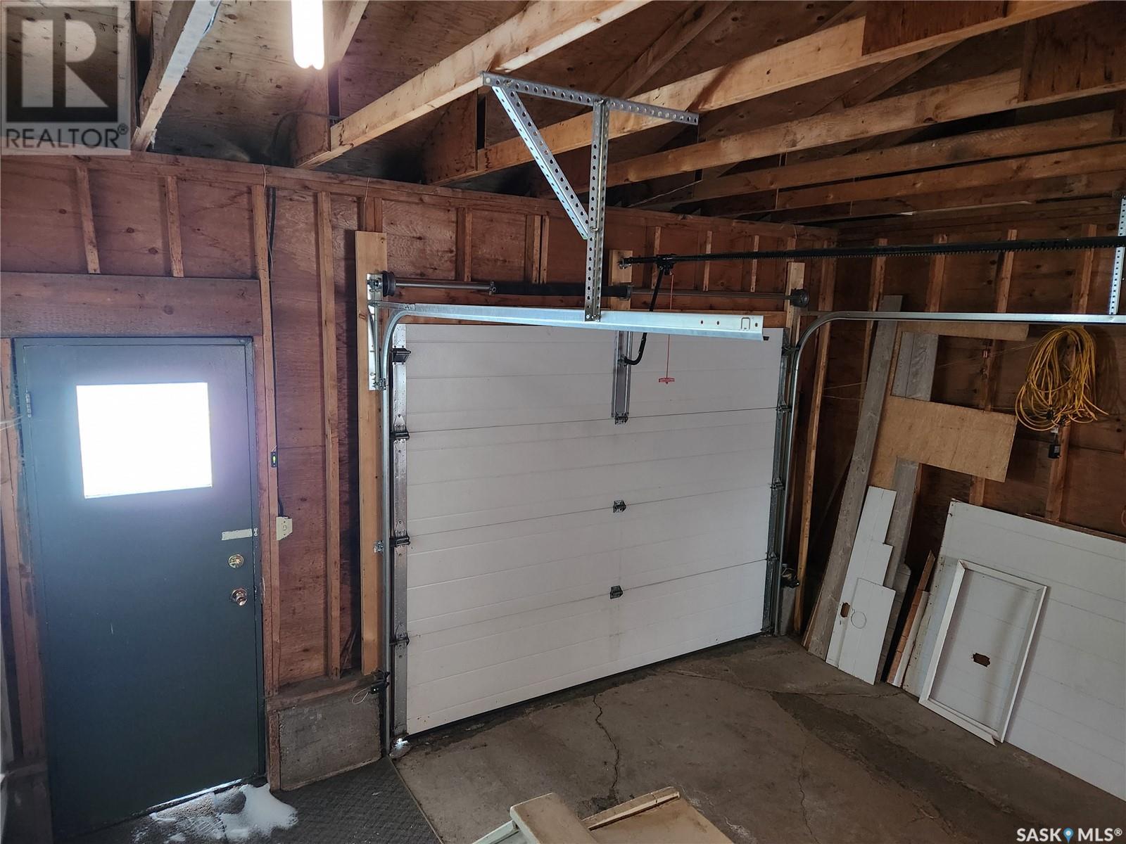 Photo 42 of 1504 98th Street, Tisdale SK