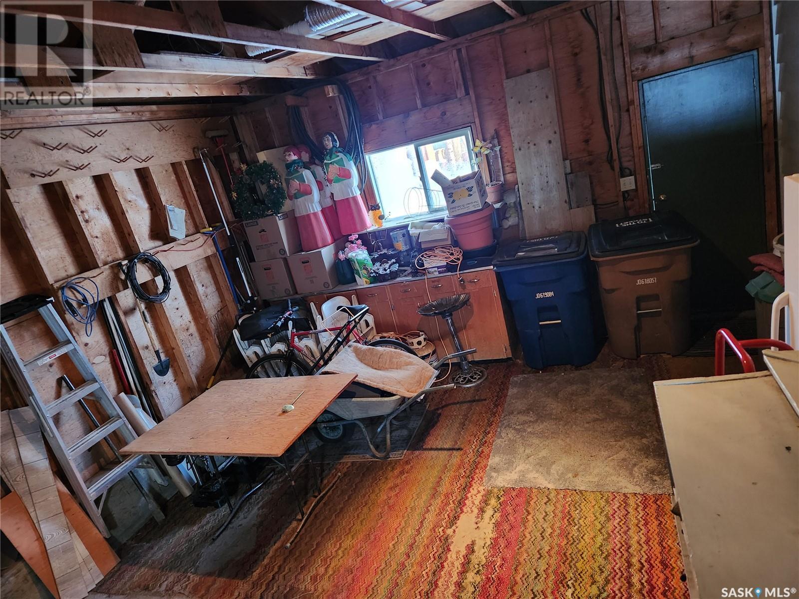Photo 10 of 1504 98th Street, Tisdale SK