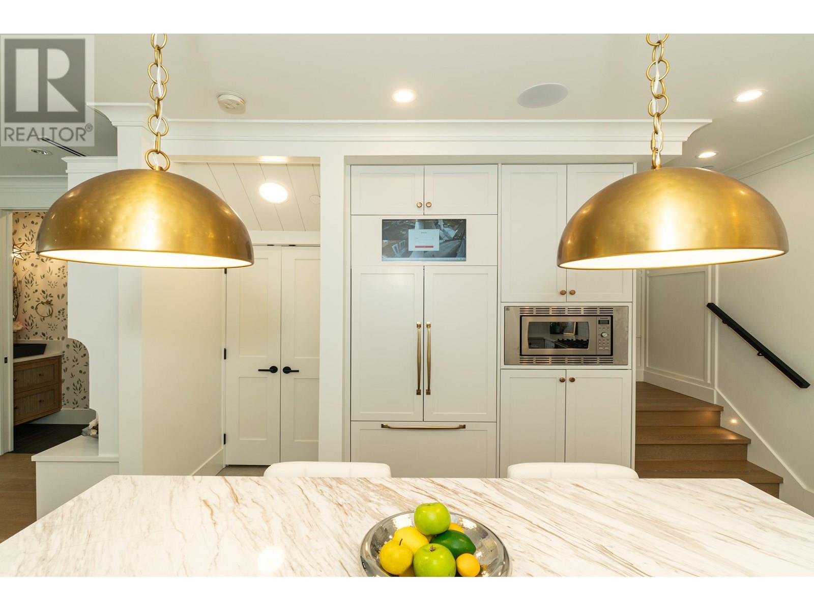 2045 E 51 AVENUE, Vancouver