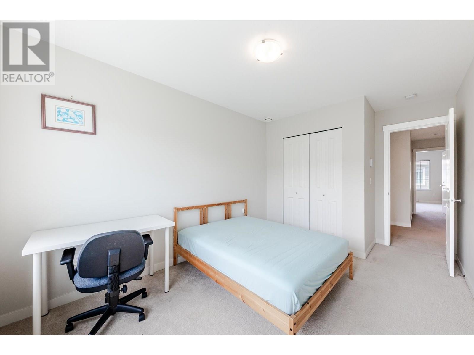 Photo 24 of 54 5510 Admiral Way, Delta BC