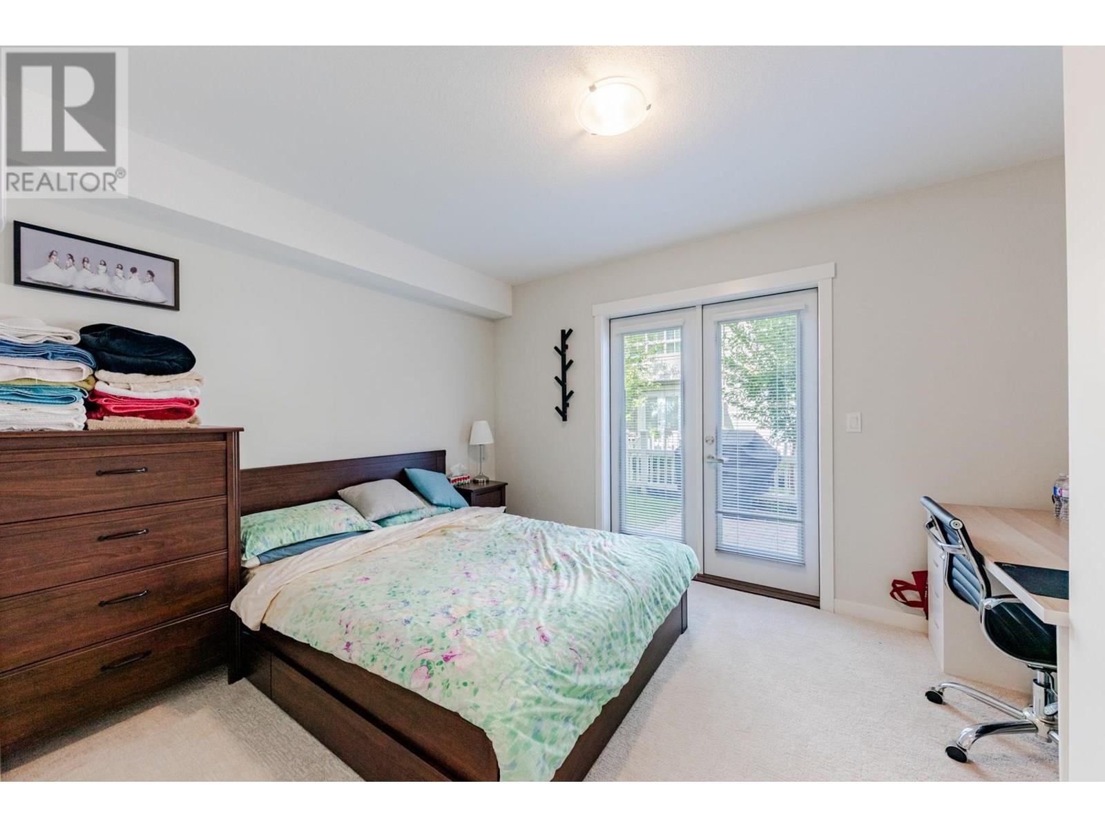 Photo 27 of 54 5510 Admiral Way, Delta BC