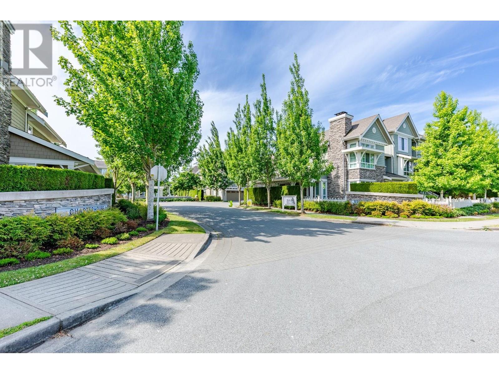 Photo 38 of 54 5510 Admiral Way, Delta BC