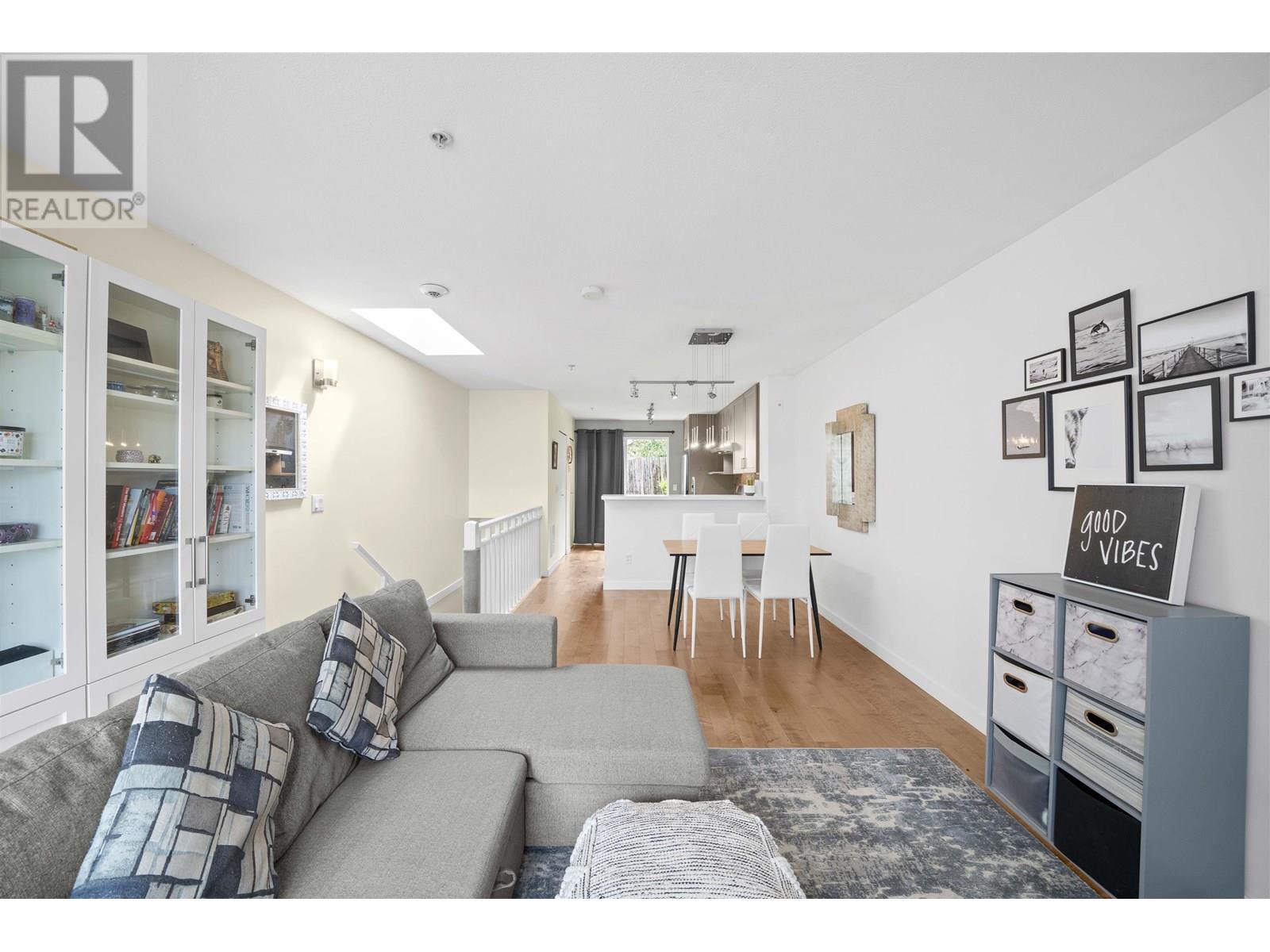 Photo 6 of 317 678 W 7th Avenue, Vancouver BC