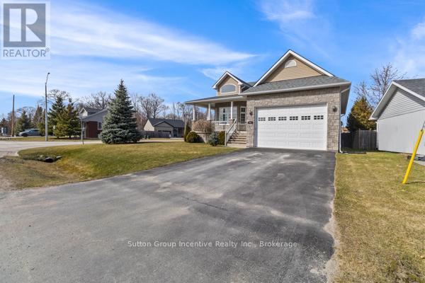 Photo 34 of 22 Bourgeois Beach Road, Tay ON