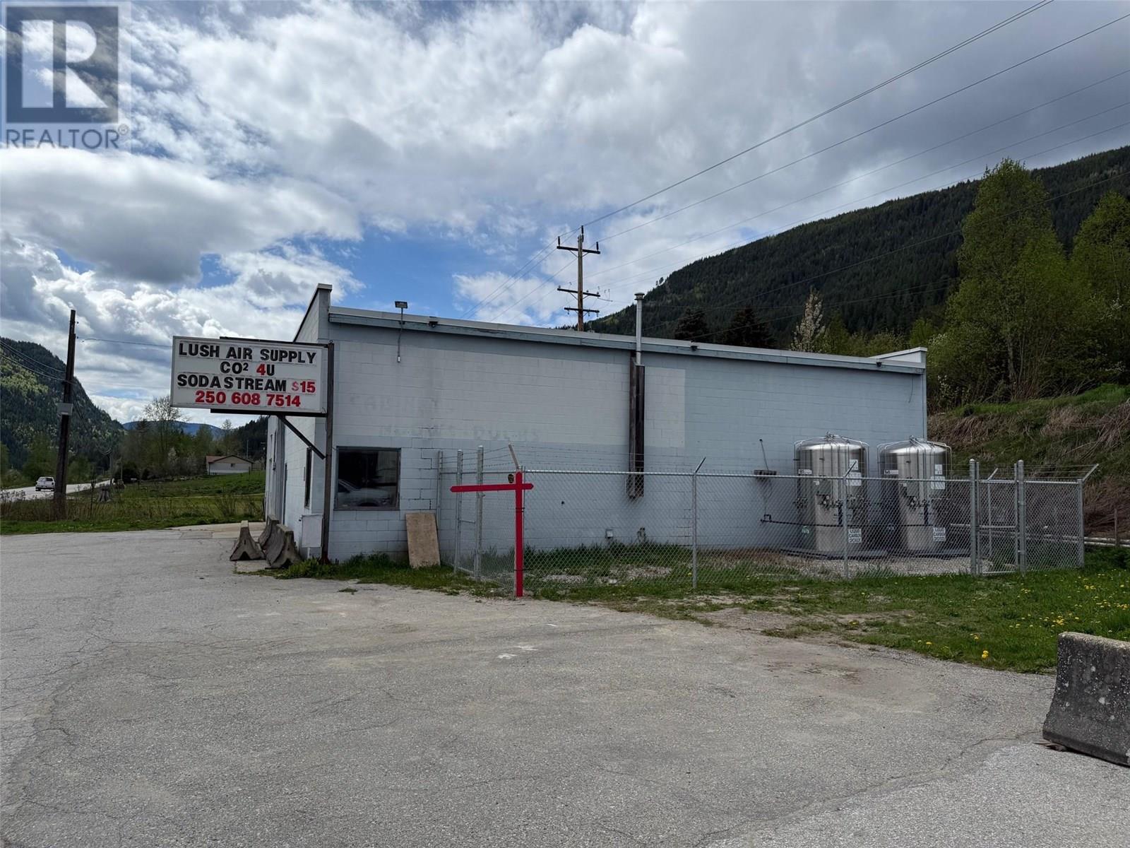 1503 3A Highway, Castlegar