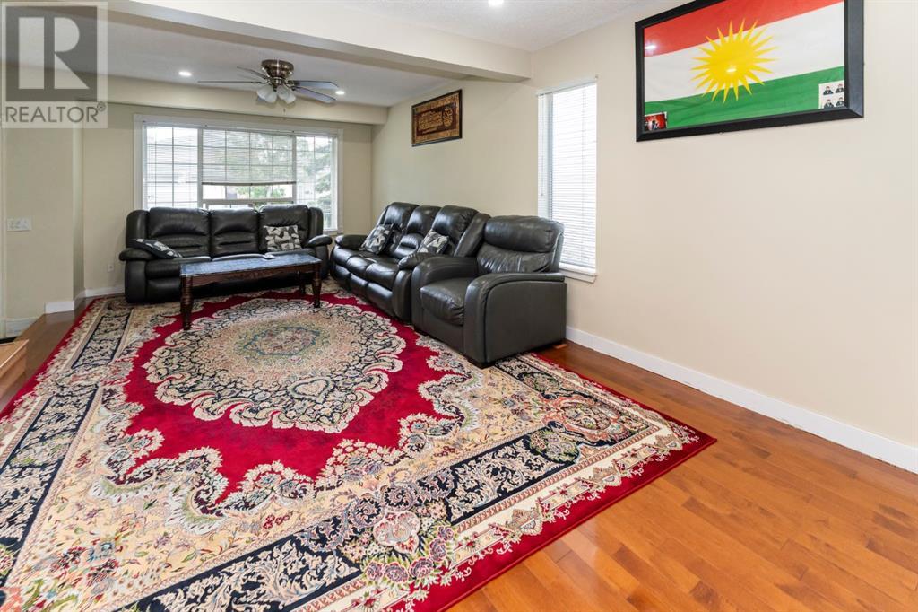 Single Family House for Sale in  Laguna Way NE Monterey Park Calgary 