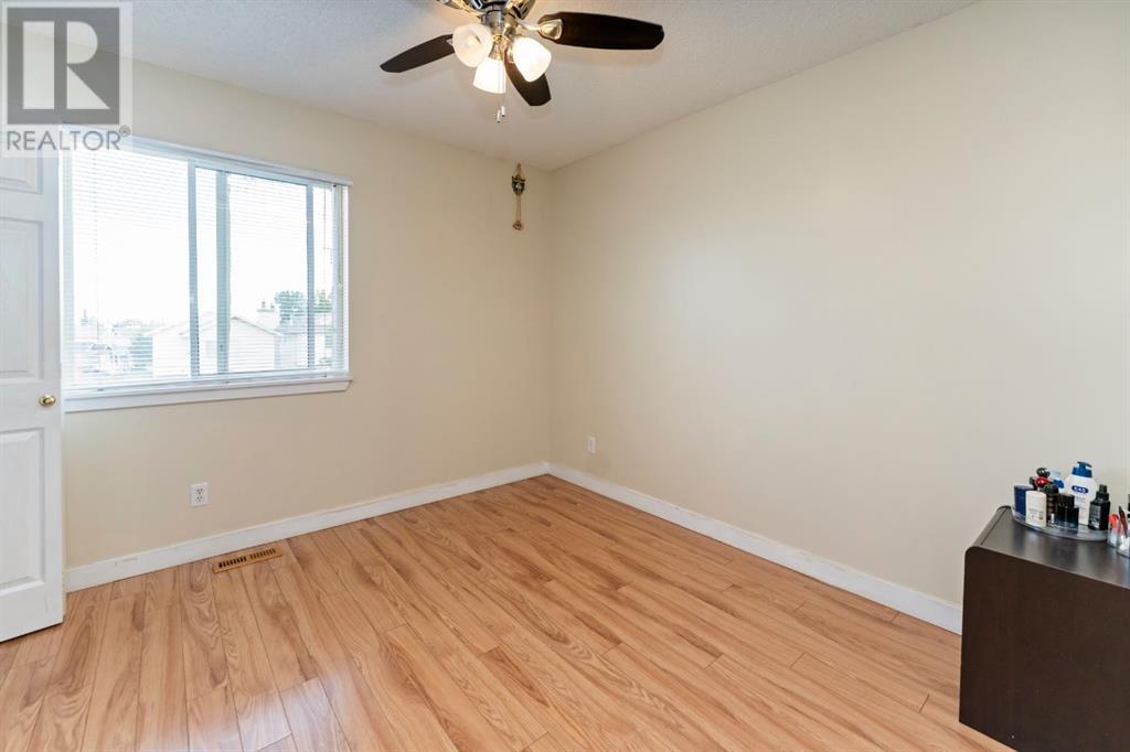 Single Family House for Sale in  Laguna Way NE Monterey Park Calgary 