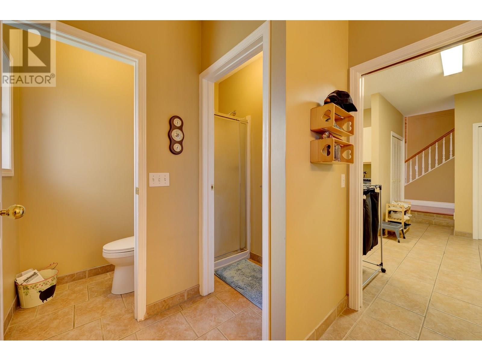 Photo 15 of 1530 Hartford Avenue, Kamloops BC